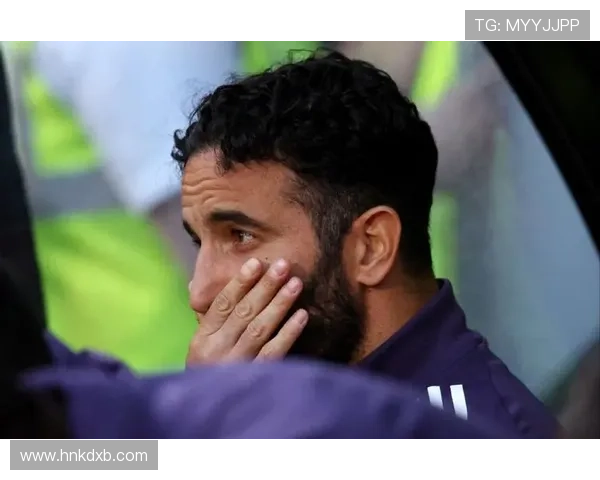 曼联在这个夏天到底错失了哪些关键机会与战略决策